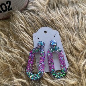 3 for 30$pink and black multicolored sparkly earrings